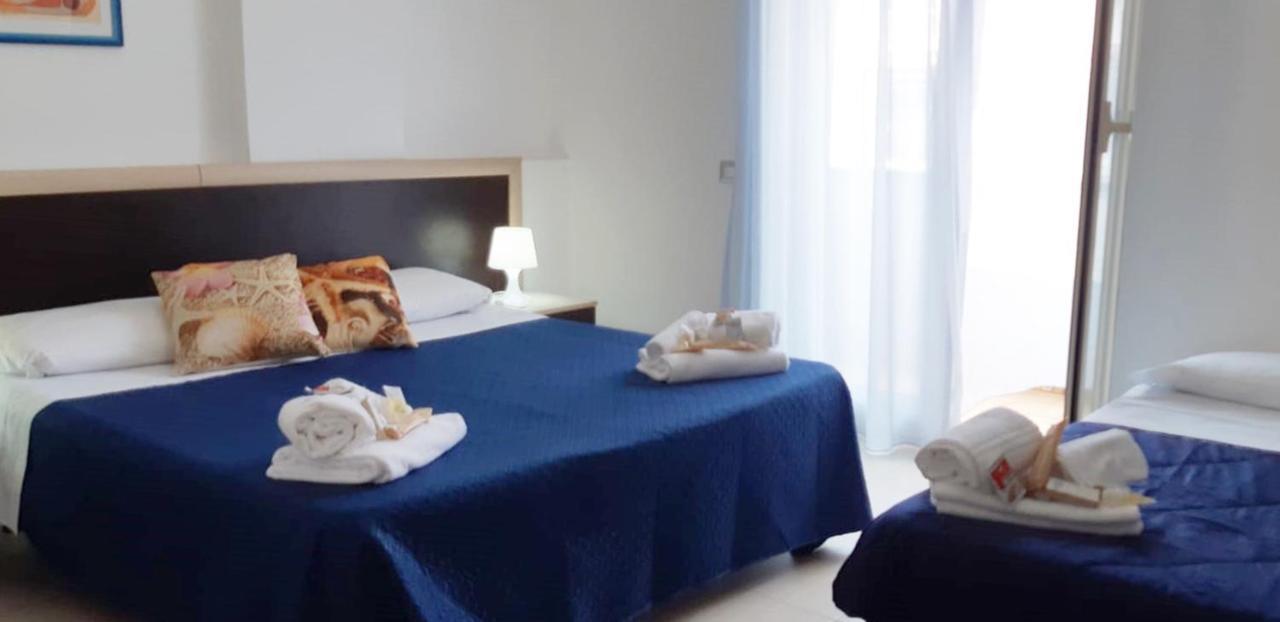 อิล กันโตเน เดล ฟาโร อพาร์ตเมนต์ Hotel จีอาร์ดีนี นักซอส ภายนอก รูปภาพ